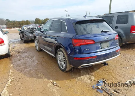 2018 Audi Q5 2.0T Premium/2.0T Tech Premium z USA, uszkodzony, nr VIN WA1BNAFYXJ2094188